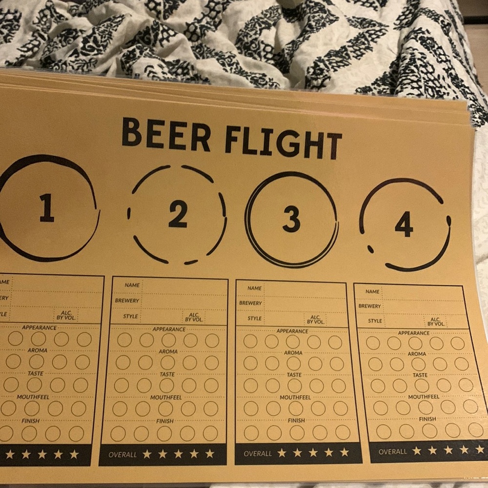 Beer flight kit— 6 reusable mats and markers